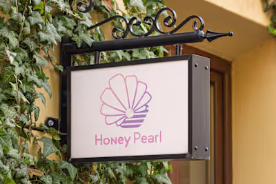 Honey Pearl | Logo Design