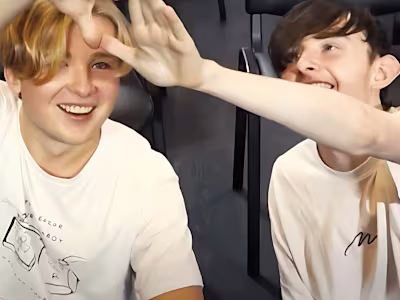 SHORT FILM Sync - YouTube