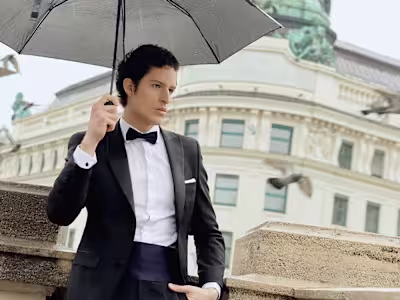 Onlineshop for Business & Wedding Suits.