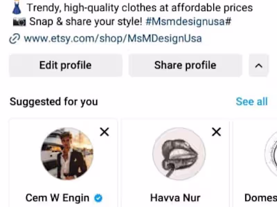Social media manager for an ecommerce store