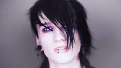 Johnnie Guilbert "Welcome To Hell" Official Music Video - YouTu…