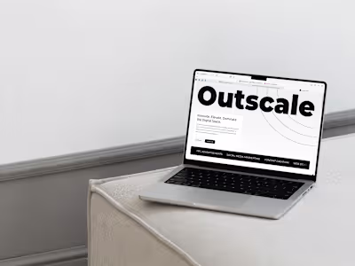 Custom Landing page for Outscale