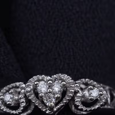 Enciana Magyar on Instagram: “Absolutely stunning white gold an…