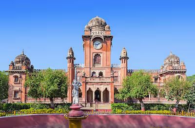 Cab Service in Indore 