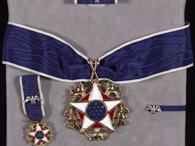 17 People Are Honored With The Medal of Freedom From President.