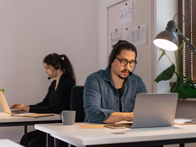 Tech Support: Solving Issues for Seamless User Experience