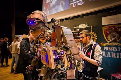 Creation of the humanoid robot Clarius