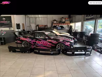 Street Racing Garage – Modern Car Garage