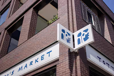 Branding a boutique market — Totto's Market