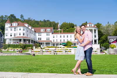 Romantic Getaways on Mackinac Island - Island House Hotel
