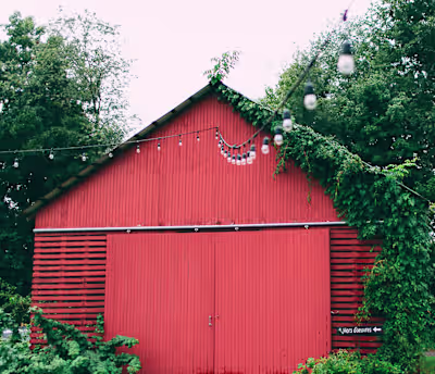 Olde Farmhouse Website Design