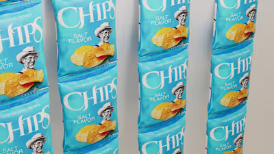 Made this chips pack render entirely in Blender — modeled, t...