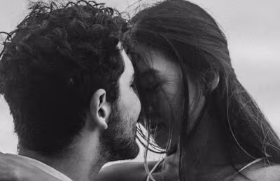 Overcoming Sexual Performance Anxiety: Practical Tips