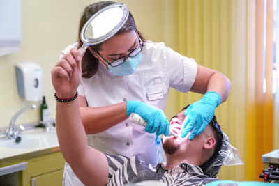Living With Bruxism: Ways to Manage Tooth Grinding Jaw Clenchin…