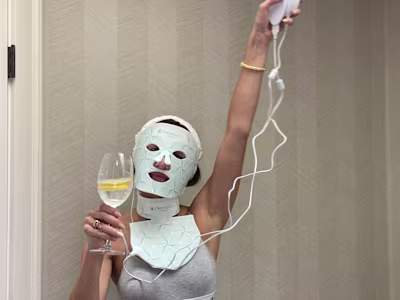 Radiant Rituals: Omnilux Contour Facemask Reel
