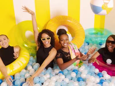 📸 Good Day Selfie Museum