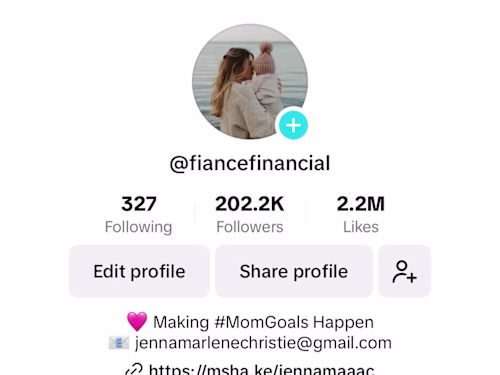 Growth of Personal Brand to 200K Followers 👰‍♀️