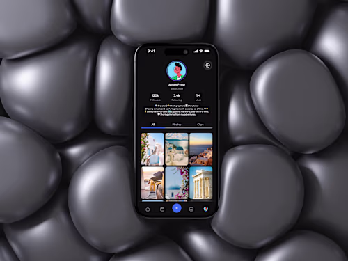 Clipeer • The New Kind of Social Media