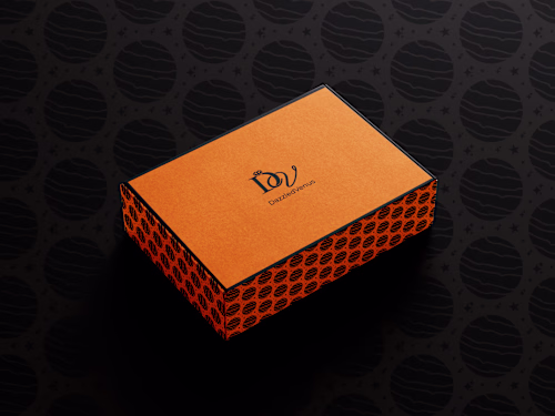 PACKAGING DESIGN - DAZZLED VENUS