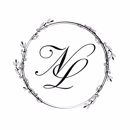 Designing Personal Wedding Stationary Packages