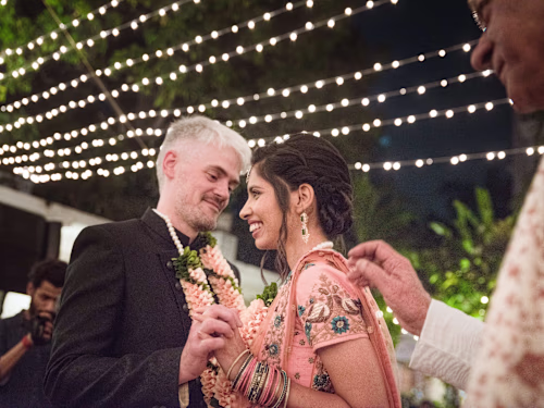 Wedding photo retouching: Transforming moments into memories