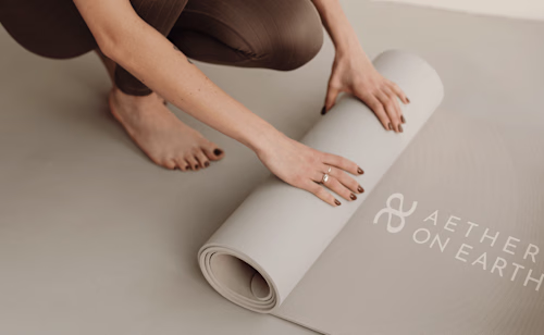 Kundalini Yoga | Logo, Brand Identity & Social Media