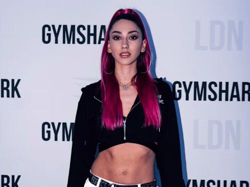 Content Creator & Social Media Marketer - Amber Donoso Music