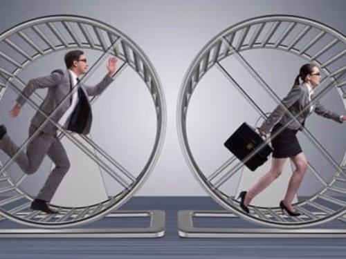 How to Be a Solopreneur (& Be Great at It)