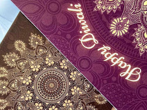 Custom Greeting Card Design for Small Businesses