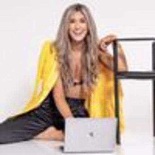 Cassandra Britton | Business Coach | Speaker | Podcaster (@the.…