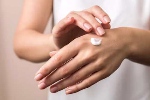 Organic Skincare Products for Clear and Glowing Skin