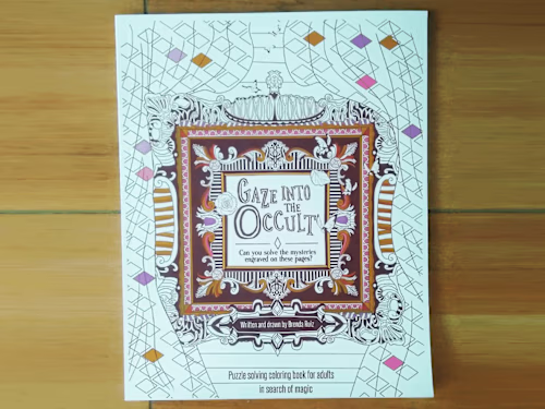 Gaze into the occult: Colouring book for adults and teenagers