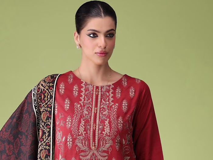 Online Unstitched Women’s Clothing Store Pakistan