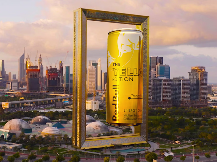 A visually striking FOOH (Fake