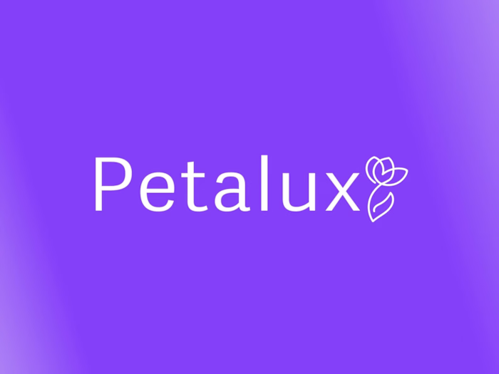 Petalux - Branding & Website
