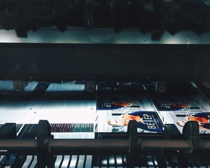 Chief Editor of Veter Magazine