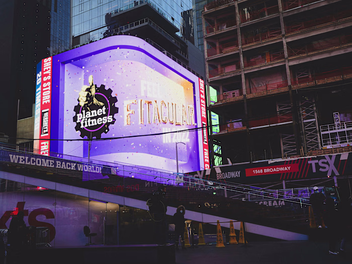 LinkedIn Ad for Planet Fitness