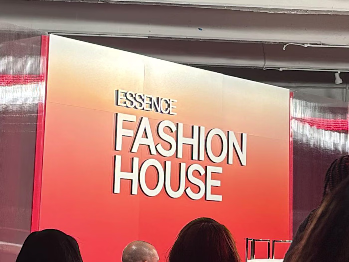Essence Fashion House
