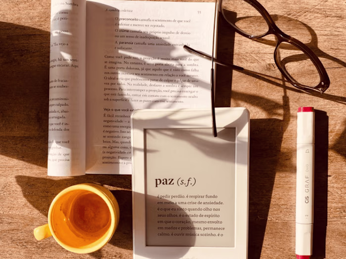 Criação e Desenvolvimento de E-book para Outbox Criativa