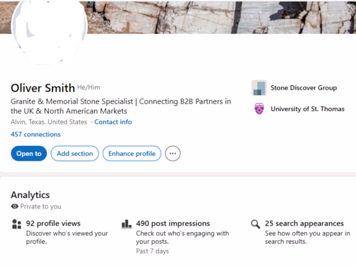 LinkedIn Content Management — B2B Brand & Personal Profile