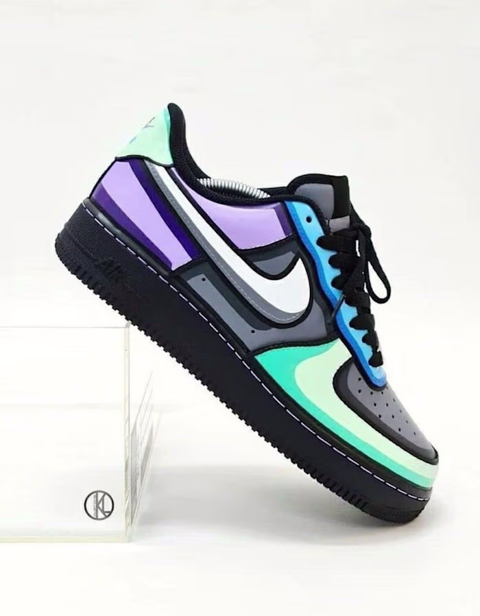 Meta Ads x SneakyLab