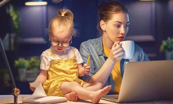 Mitigating the Mommy Tax through Online Educational Marketplaces
