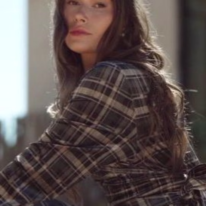 Dani Diamond on Instagram: “Music motivates me to create.”