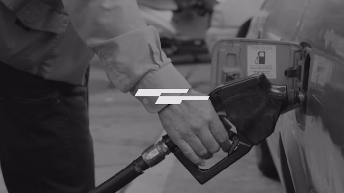 rr station - Visual Identity