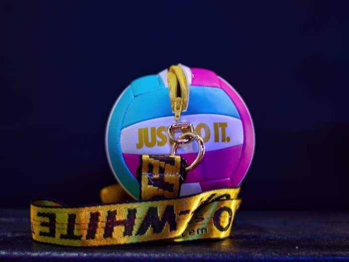 zahra tavangar - Social Media Design