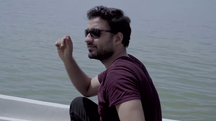 Kayaking | Feelin’ Alive | Episode 1 | Discovery India - YouTube