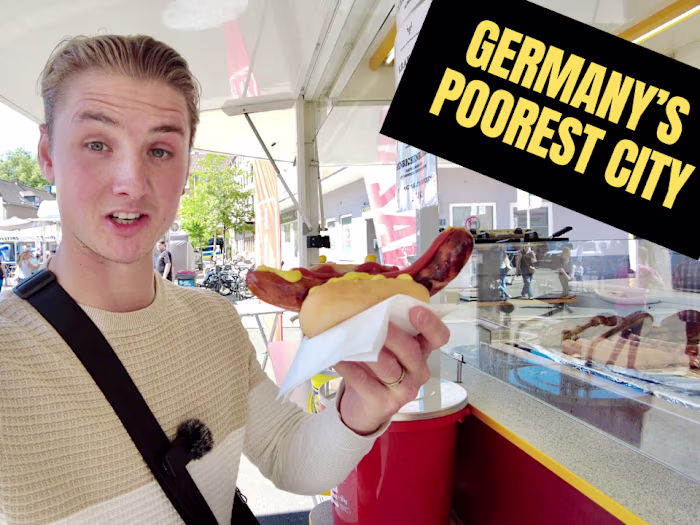 Eating German Krakauer Sausage in Gelsenkirchen 🇩🇪
