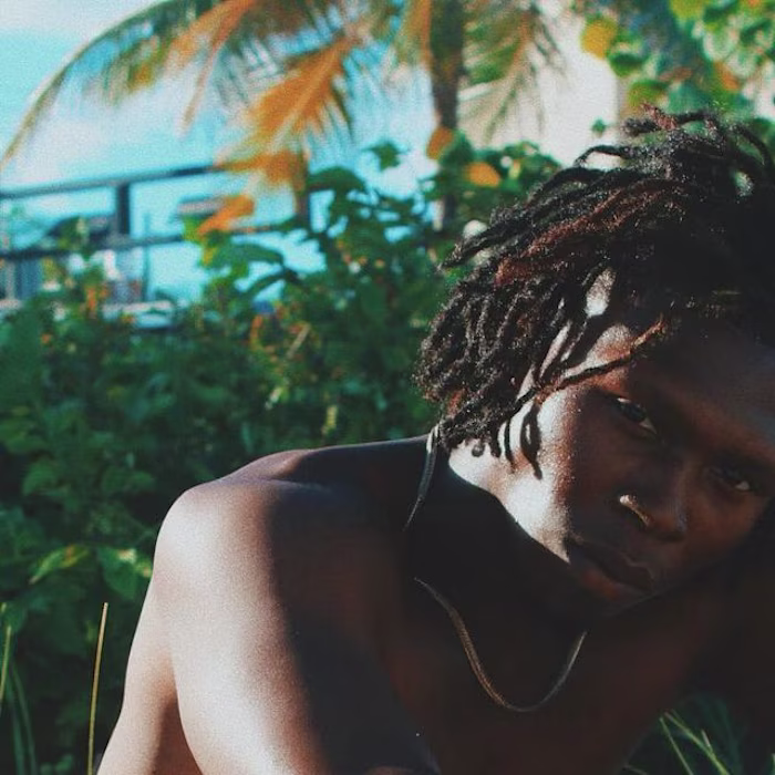 ben 10 ♡ on Instagram: “essence
.
.
.
.
.
#photographer #photog…