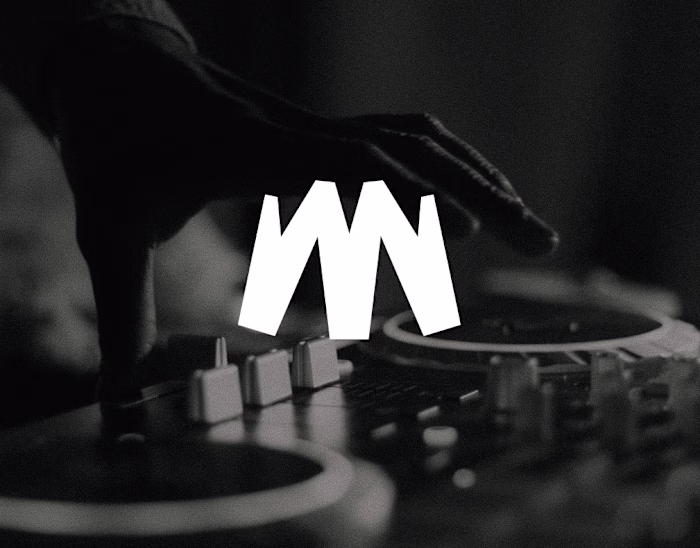 DJ Martin Valenzuela - Logo & Animation