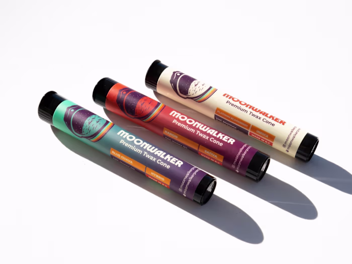 MOONWALKER - BRAND IDENTITY